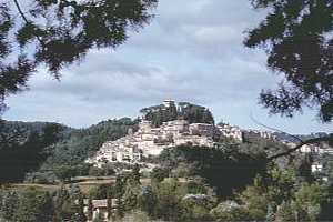 We are continually refining and adding to our portfolio of Short-Breaks in Italy. All our short breaks are presented with photos and descriptions taken and selected by us personally to give an impression as true to the reality as we can, in partnership with local family run hotels and guest houses. These are genuine Short Breaks researched and chosen by people living locally.